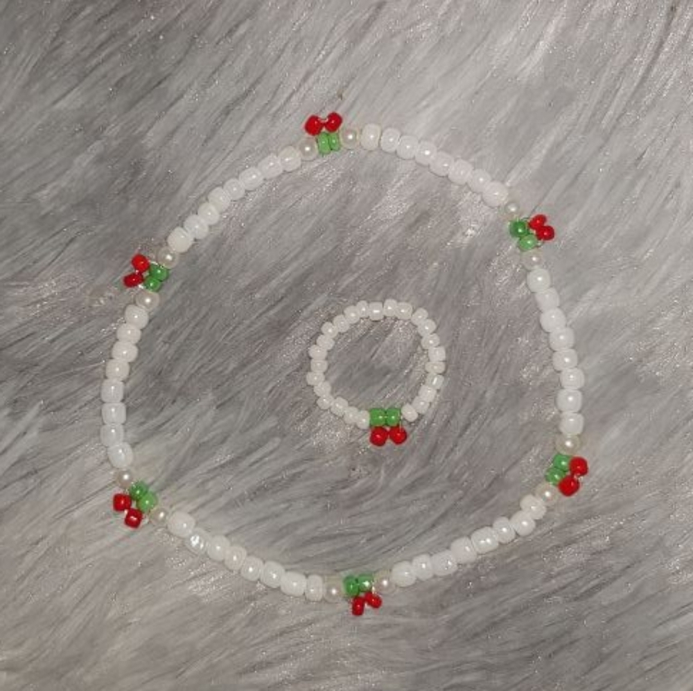 Handmade bracelet and ring original beaded design